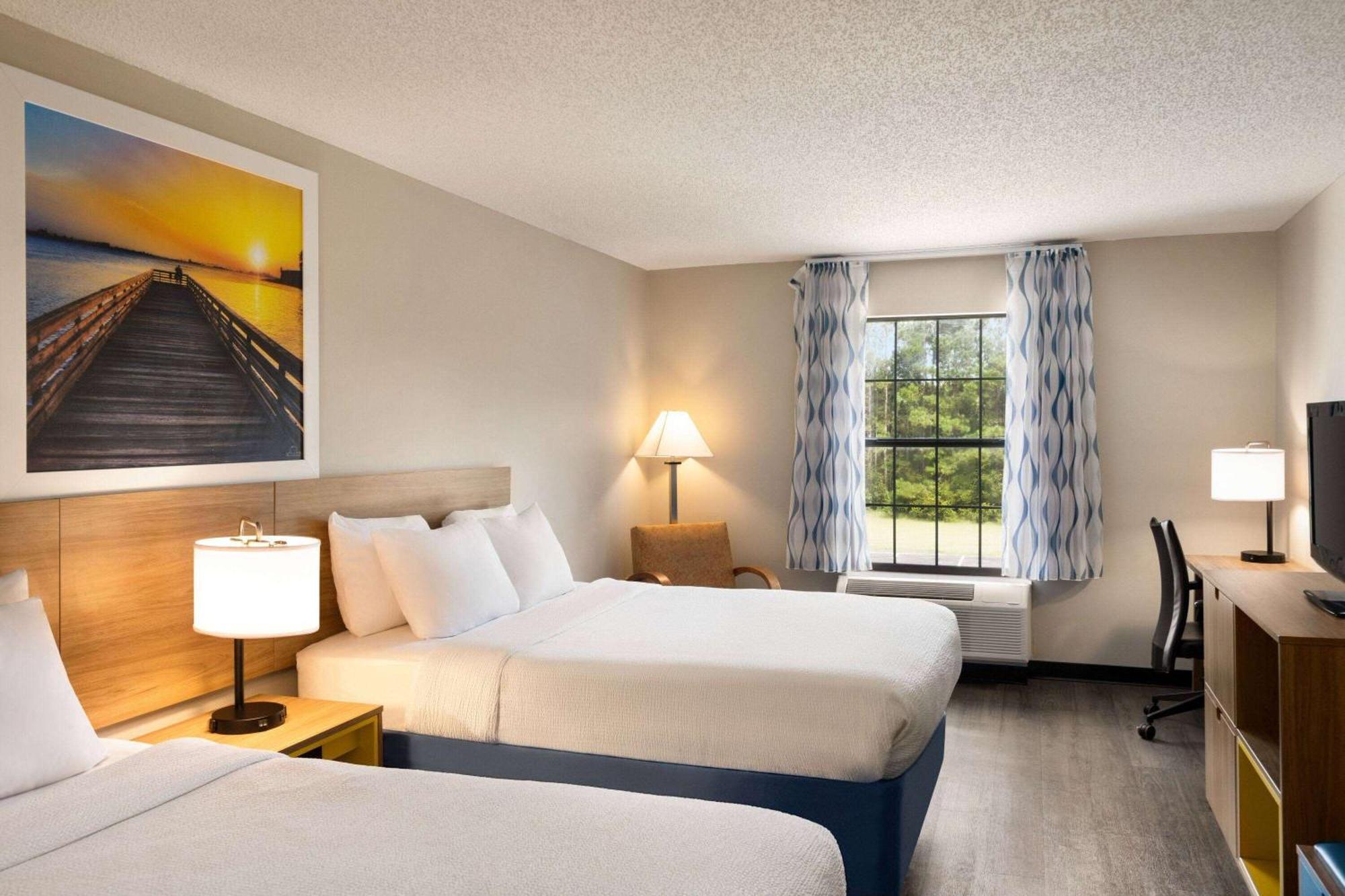 Days Inn By Wyndham Шелоут Екстер'єр фото